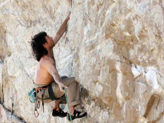Inside Arc'teryx: Tony Richardson climbing the Spell, Doctor's Wall, Skaha