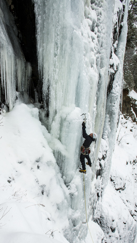 Stephane Lemyre Ice climbing les Diablerettes WI 4, Shawbridge, Prevost, Quebec.