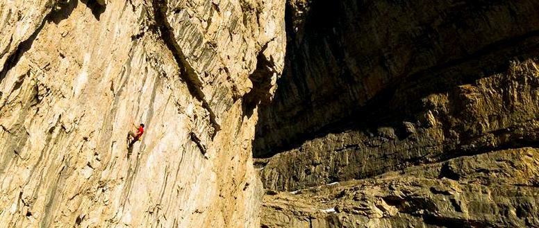Evan Hau on his recent first ascent of Fit Bird Direct 5.14a.  Photo Greg Tos