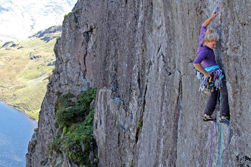 Hazel Findlay, Pavey Ark, Lake District, England Photo by Hot Aches Productions