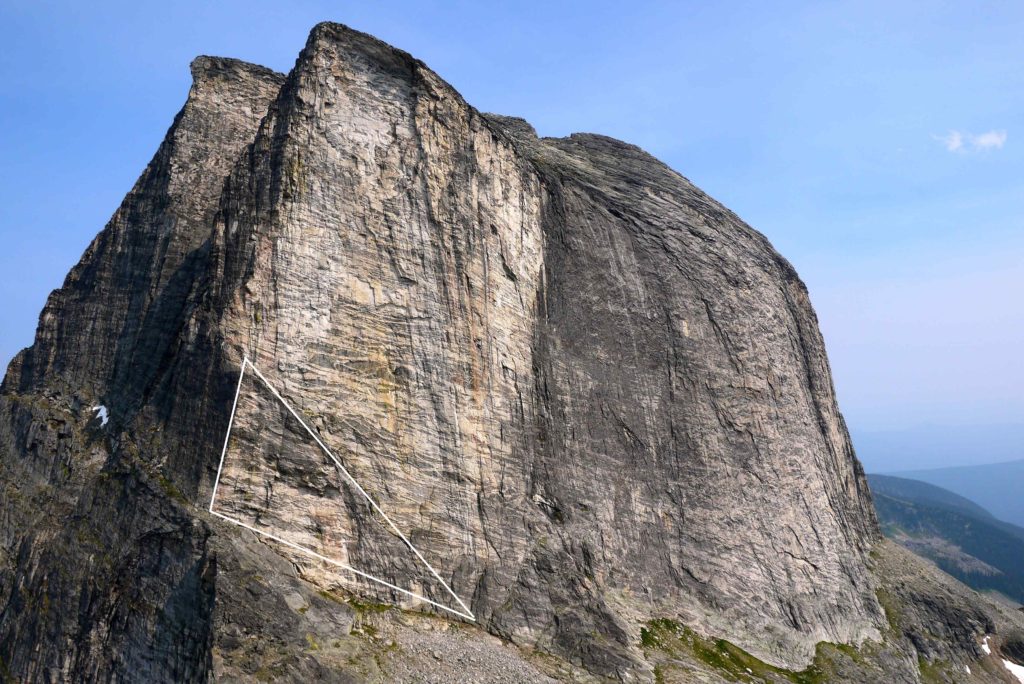 The west face and northwest ridge of Mount Gimli. The area that fell is highlighted. Photo by Altus Mountain Guides