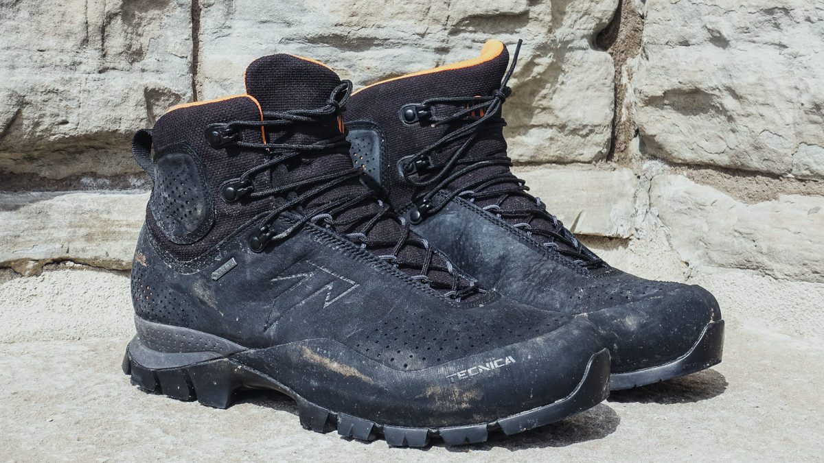 tecnica forge hiking boots