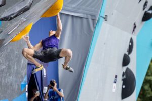 Adam Ondra earns bronze at the 2022 European Championships