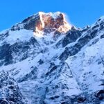 10 Climbers Killed on a Mountain in India