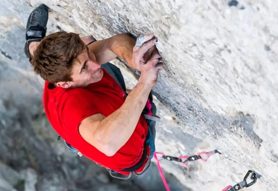 Seb Bouin Climbing a New 5.15b in France - Gripped Magazine