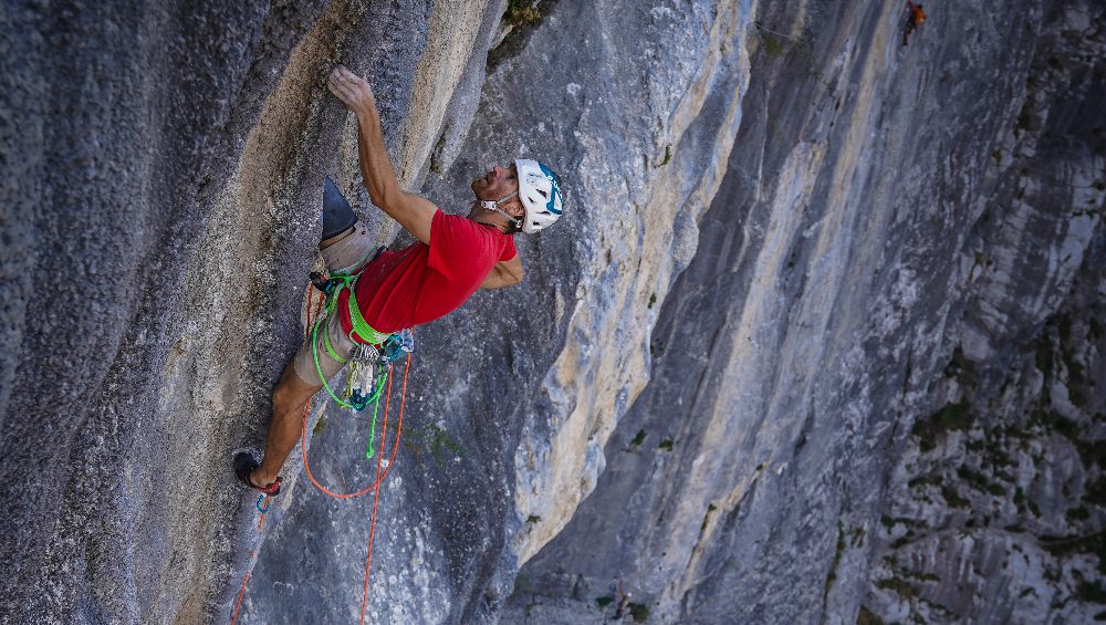 Climber Rope-Solos 300-metre 5.13d in Verdon - Gripped Magazine